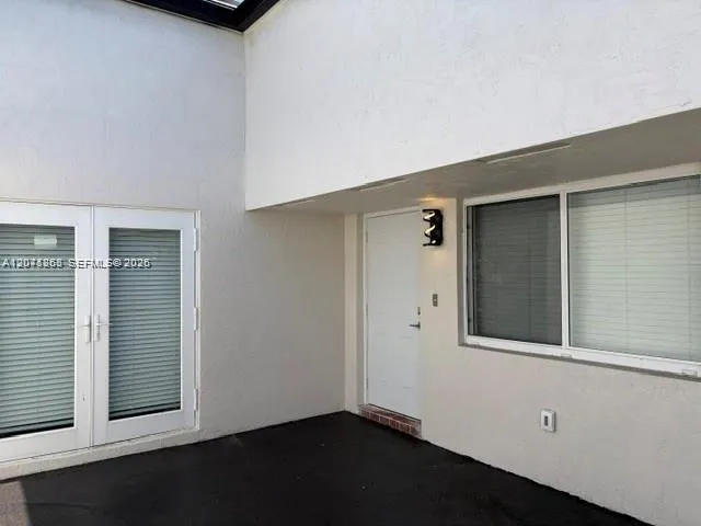 206 NE 1st Ct #1 North Dania Beach, FL 33004