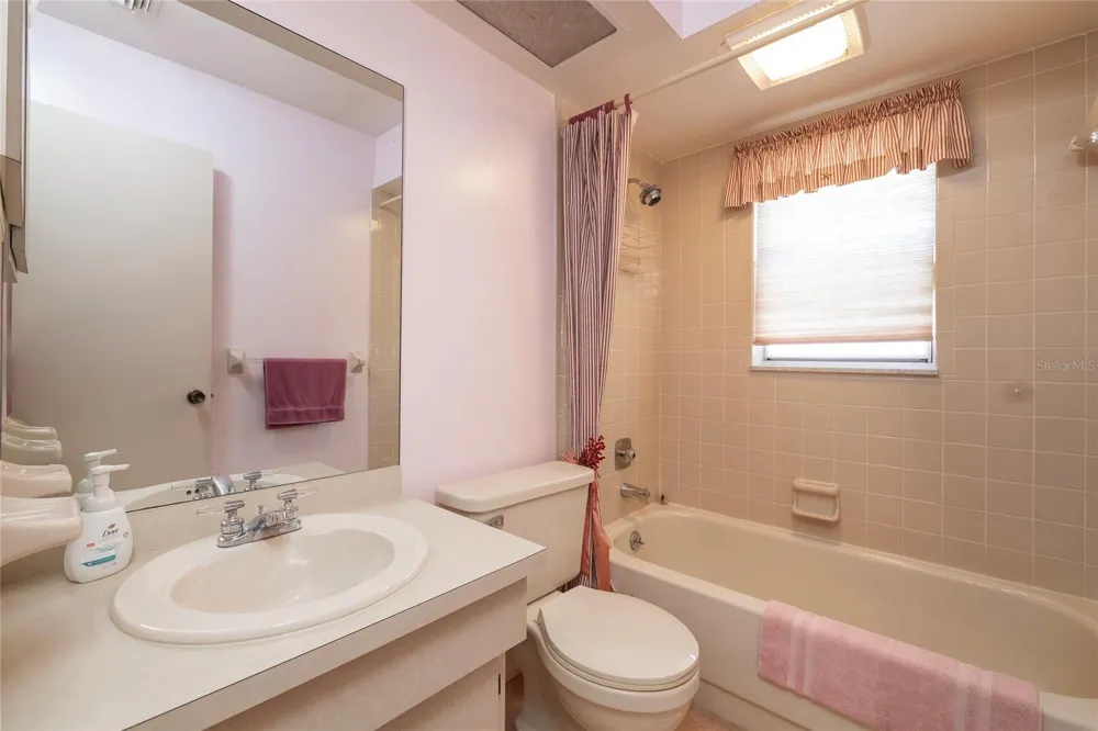 6355 102ND TERRACE Pinellas Park, FL 33782