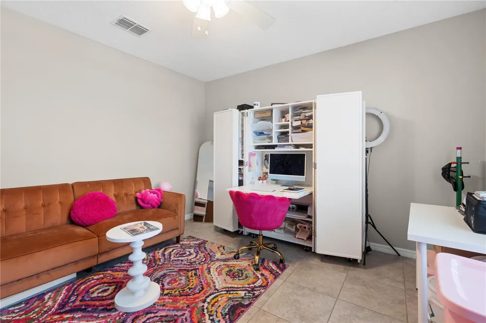 7420 PEARLY EVERLASTING AVENUE Tampa, FL 33619