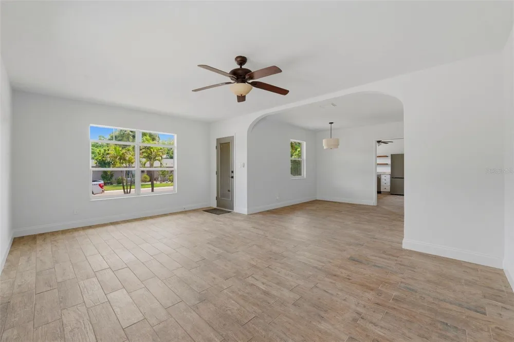 3030 A 5TH STREET St Petersburg, FL 33704