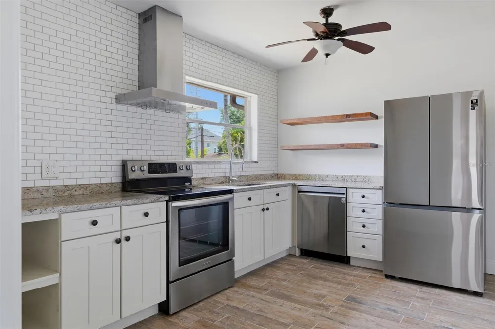 3030 A 5TH STREET St Petersburg, FL 33704