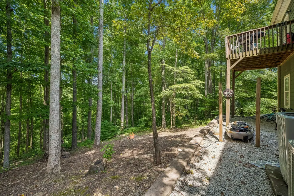 135 Shiloh Ln Smithville, TN 37166