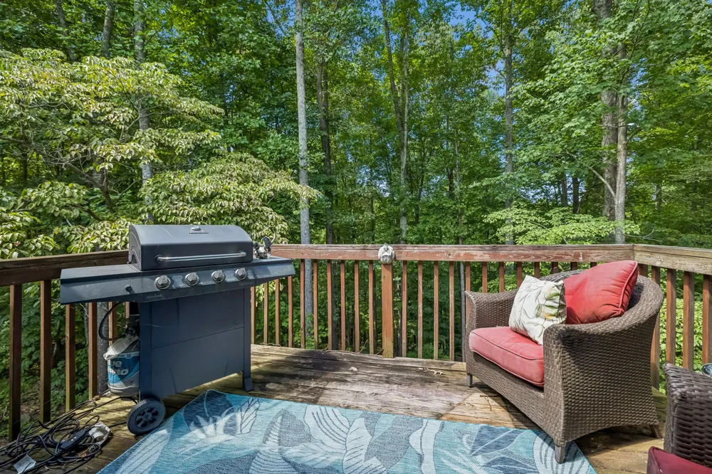 135 Shiloh Ln Smithville, TN 37166