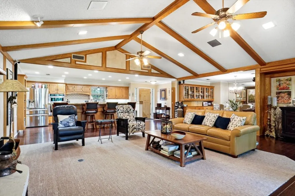 665 Private Road 5881 Yantis, TX 75497
