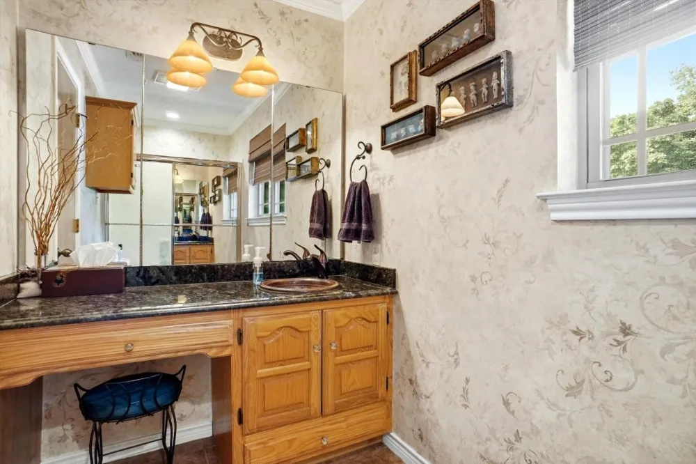 665 Private Road 5881 Yantis, TX 75497