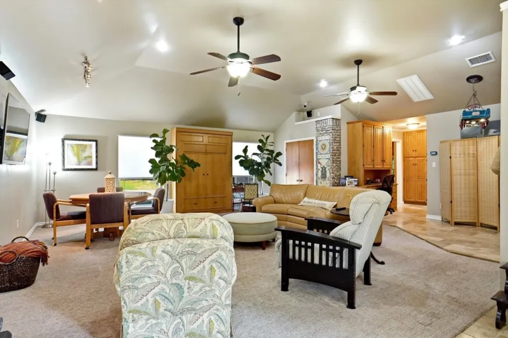 665 Private Road 5881 Yantis, TX 75497