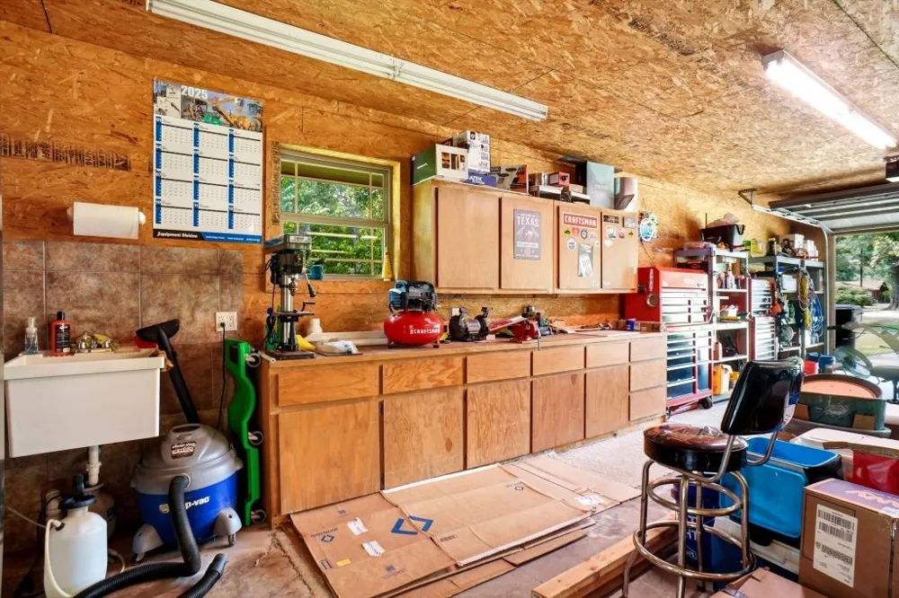 665 Private Road 5881 Yantis, TX 75497