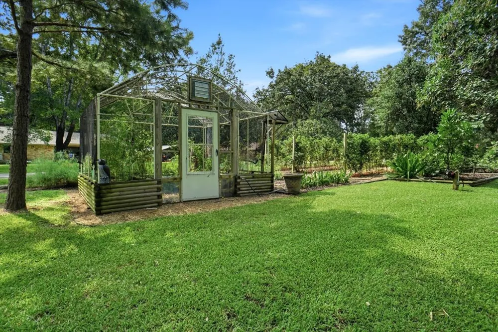 665 Private Road 5881 Yantis, TX 75497