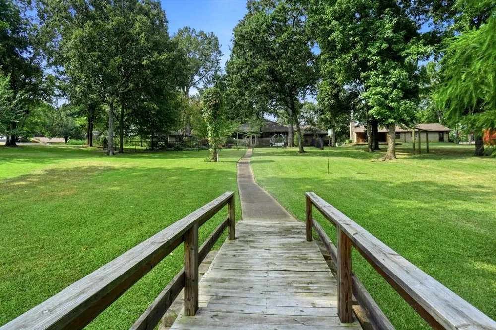 665 Private Road 5881 Yantis, TX 75497