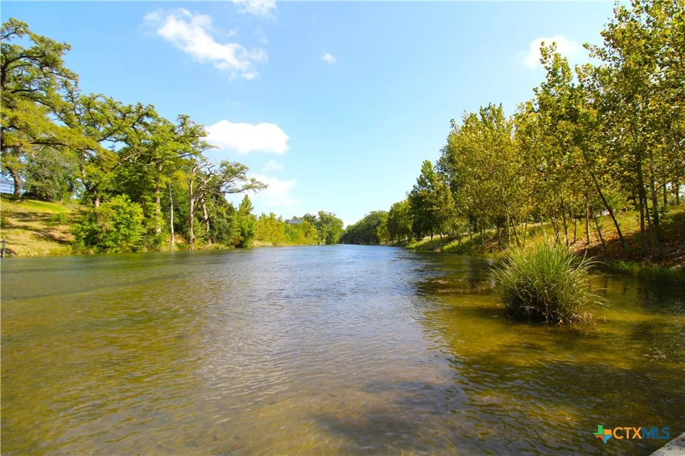 644 Horseshoe Falls Drive Canyon Lake, TX 78133