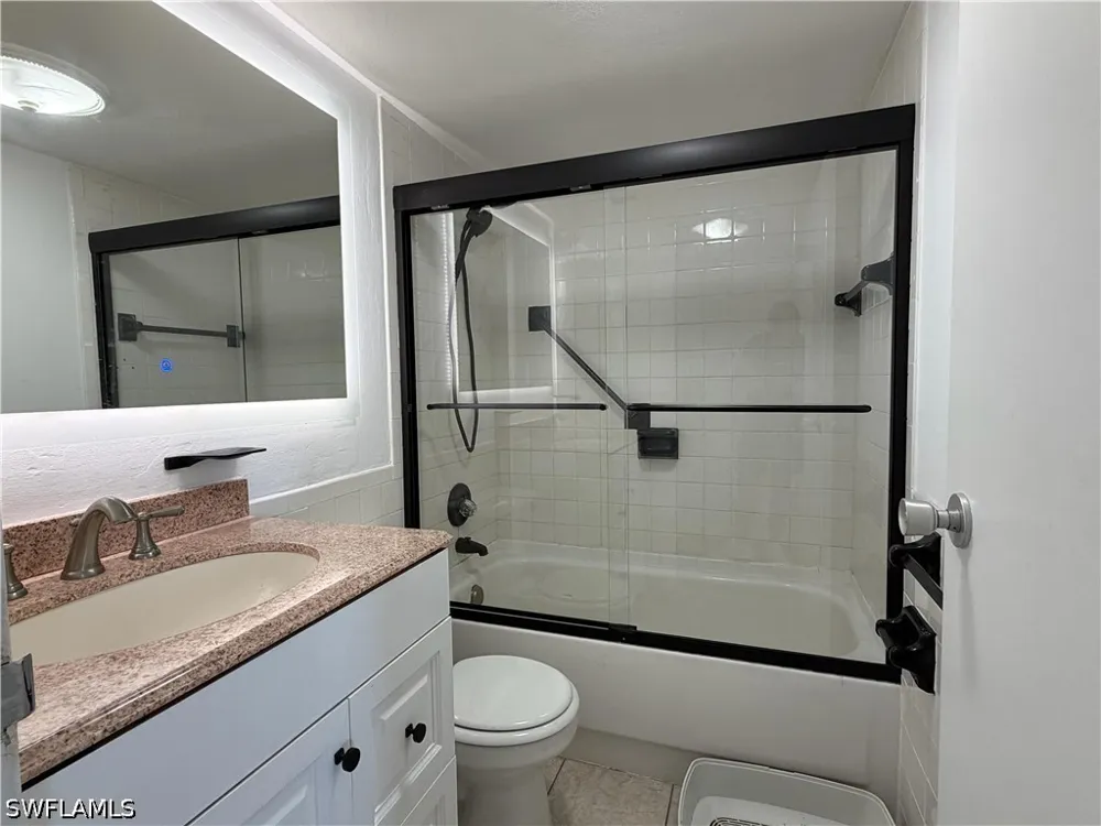 W 1st Street #303 Fort Myers, FL 33901