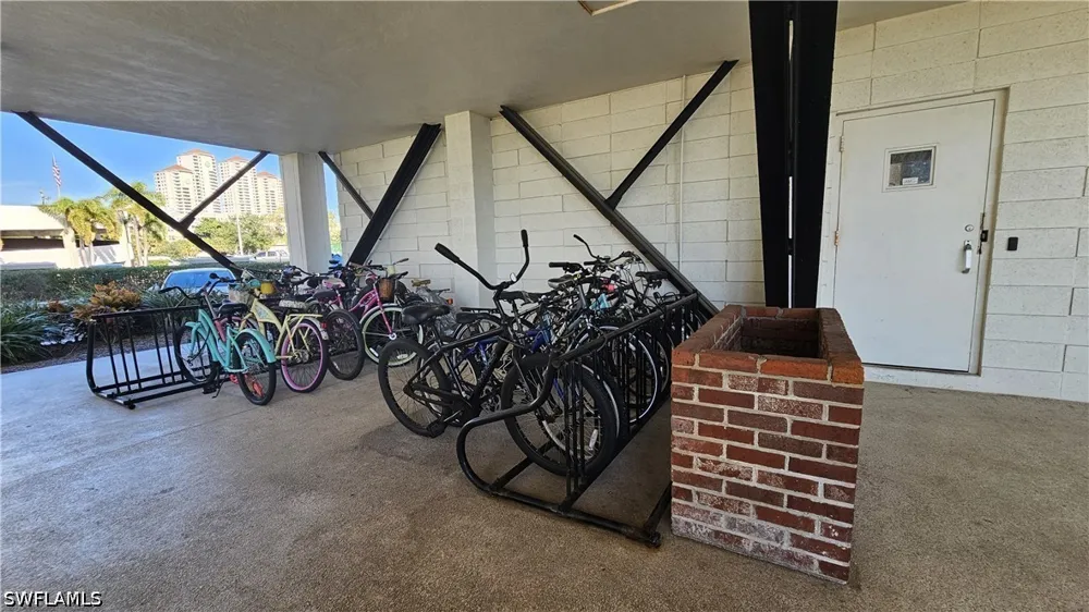 W 1st Street #303 Fort Myers, FL 33901