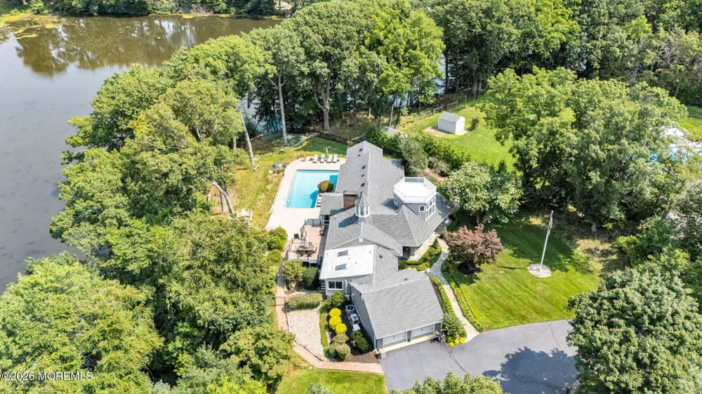 15 Page Drive Red Bank, NJ 07701