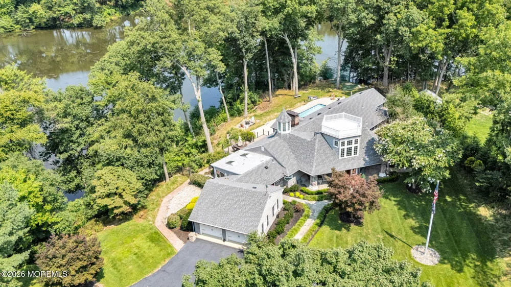15 Page Drive Red Bank, NJ 07701