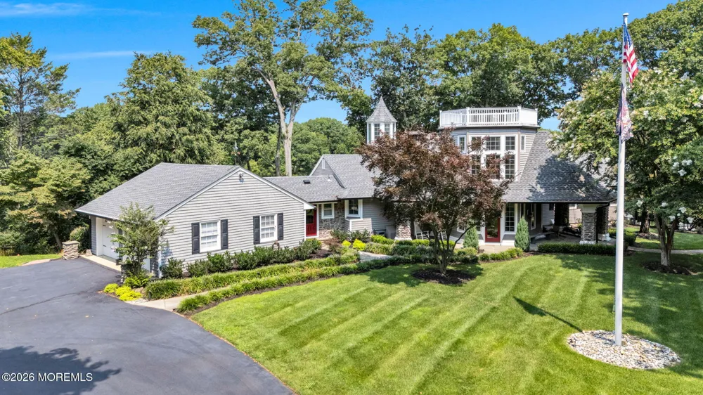 15 Page Drive Red Bank, NJ 07701