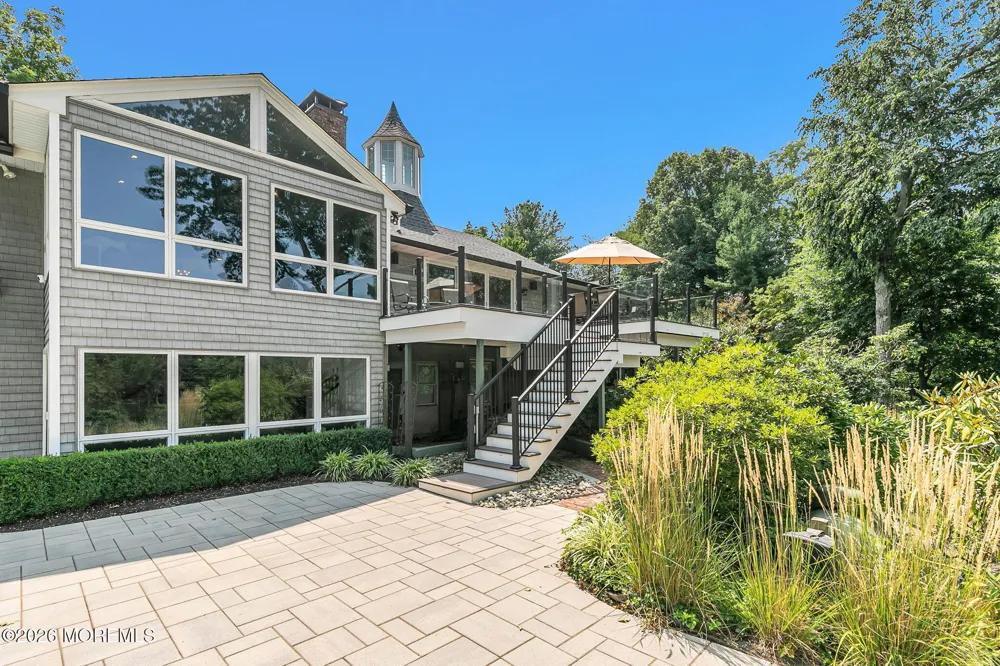 15 Page Drive Red Bank, NJ 07701