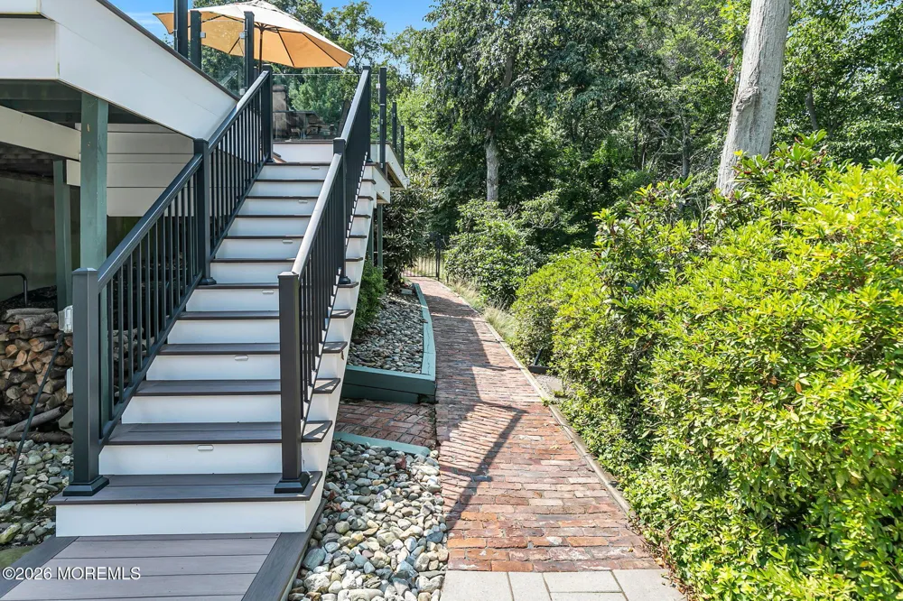 15 Page Drive Red Bank, NJ 07701