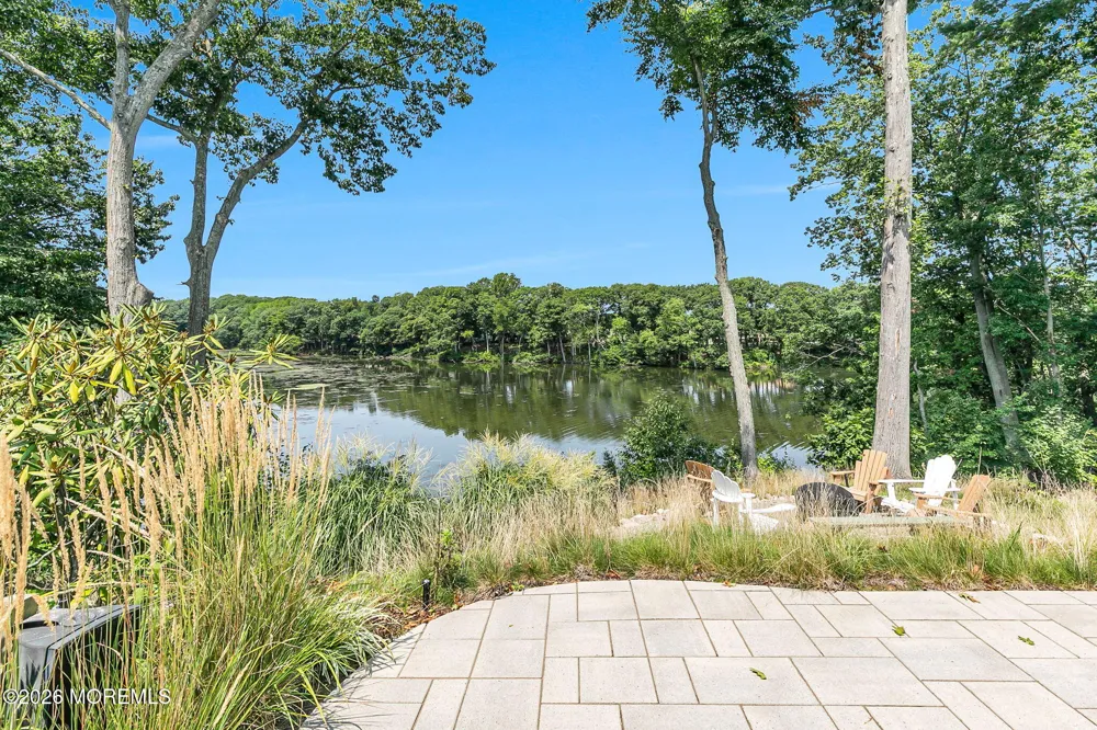 15 Page Drive Red Bank, NJ 07701