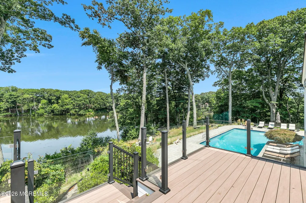 15 Page Drive Red Bank, NJ 07701