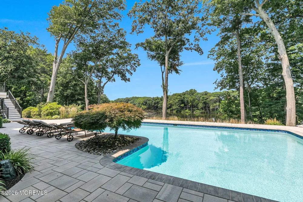 15 Page Drive Red Bank, NJ 07701