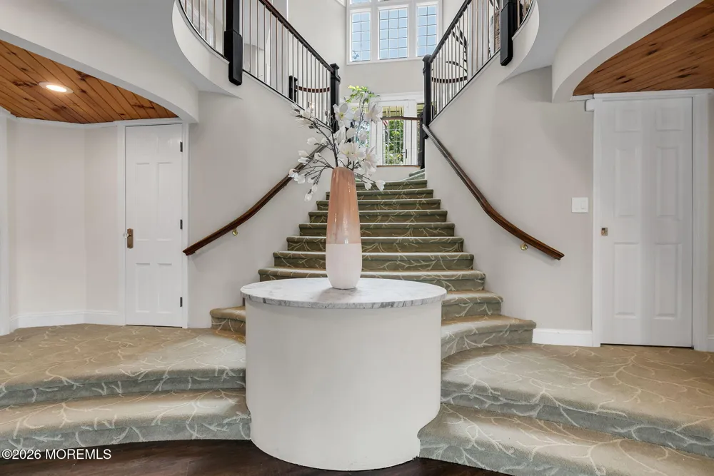 15 Page Drive Red Bank, NJ 07701