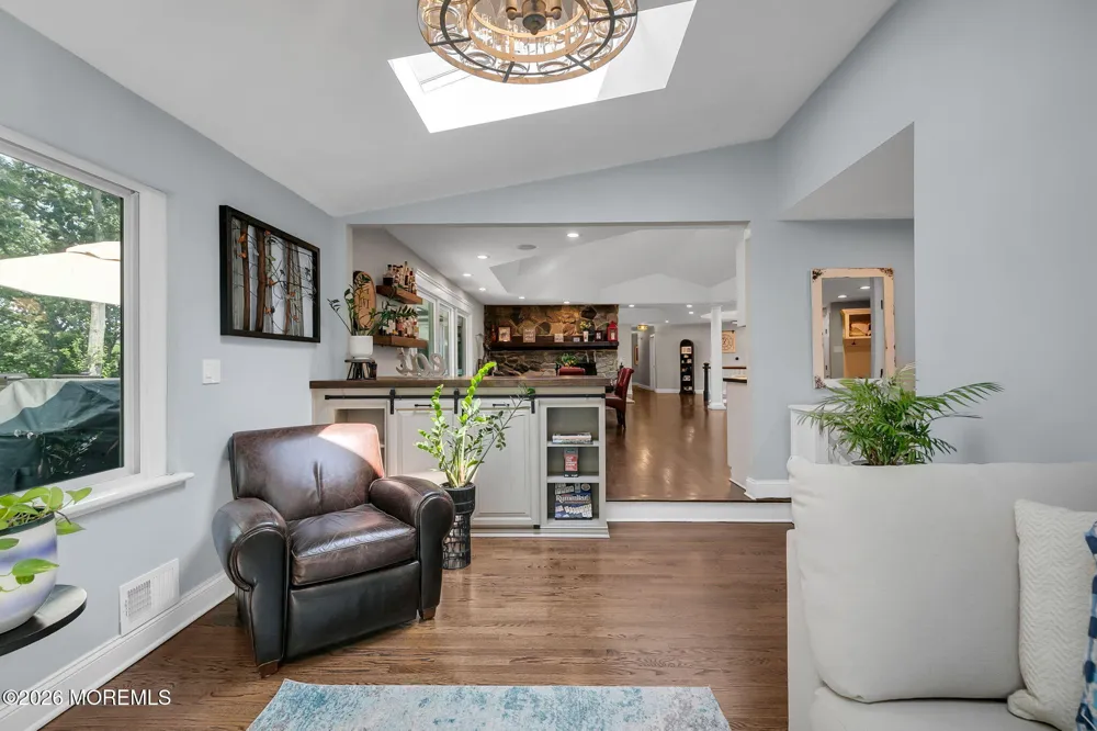15 Page Drive Red Bank, NJ 07701
