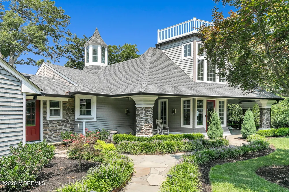 15 Page Drive Red Bank, NJ 07701