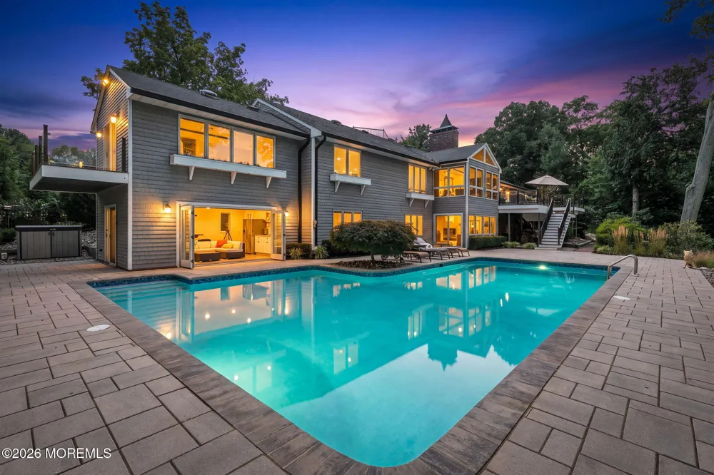 15 Page Drive Red Bank, NJ 07701
