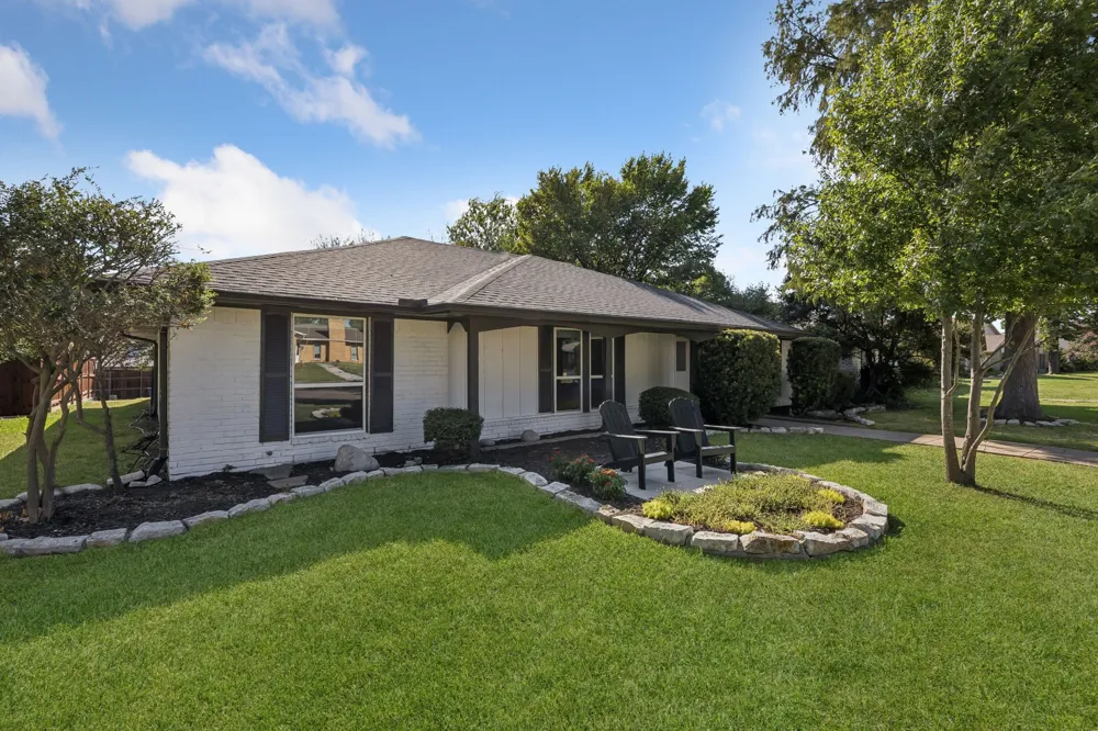5909 Mark Lane Rowlett, TX 75089