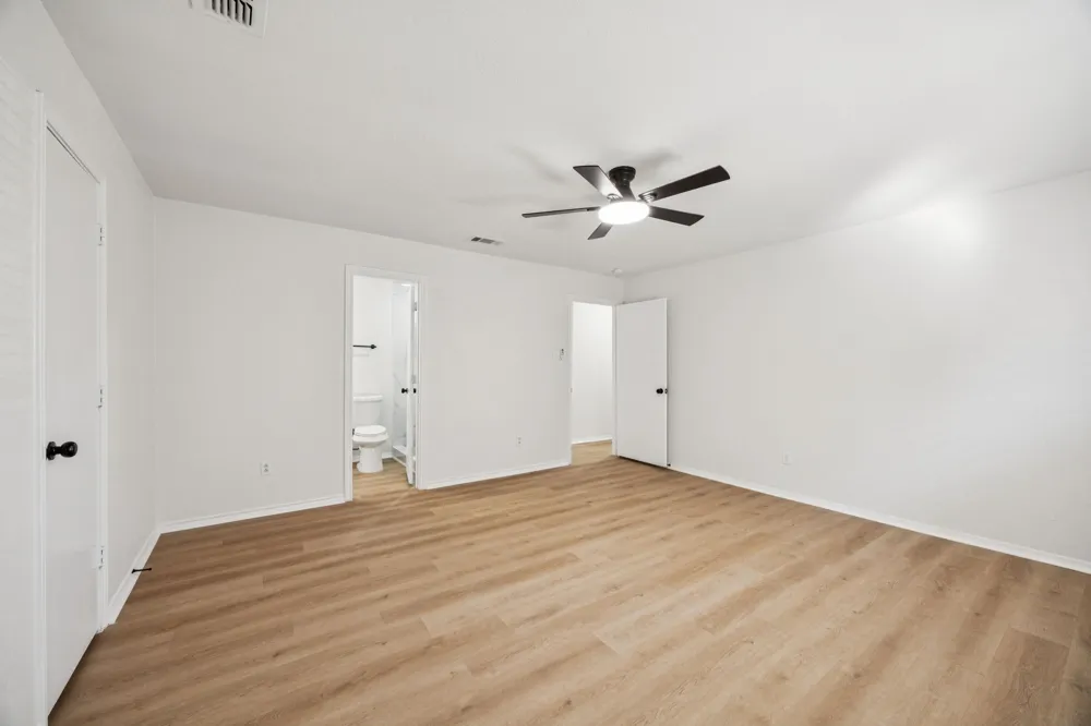 5909 Mark Lane Rowlett, TX 75089