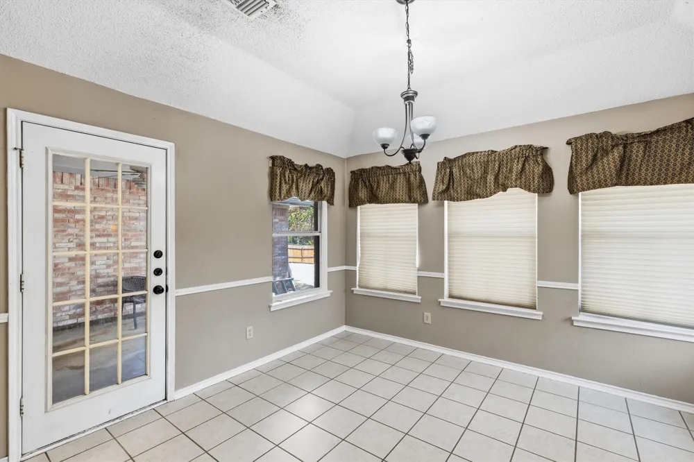 5106 Lee Hutson Lane Sachse, TX 75048
