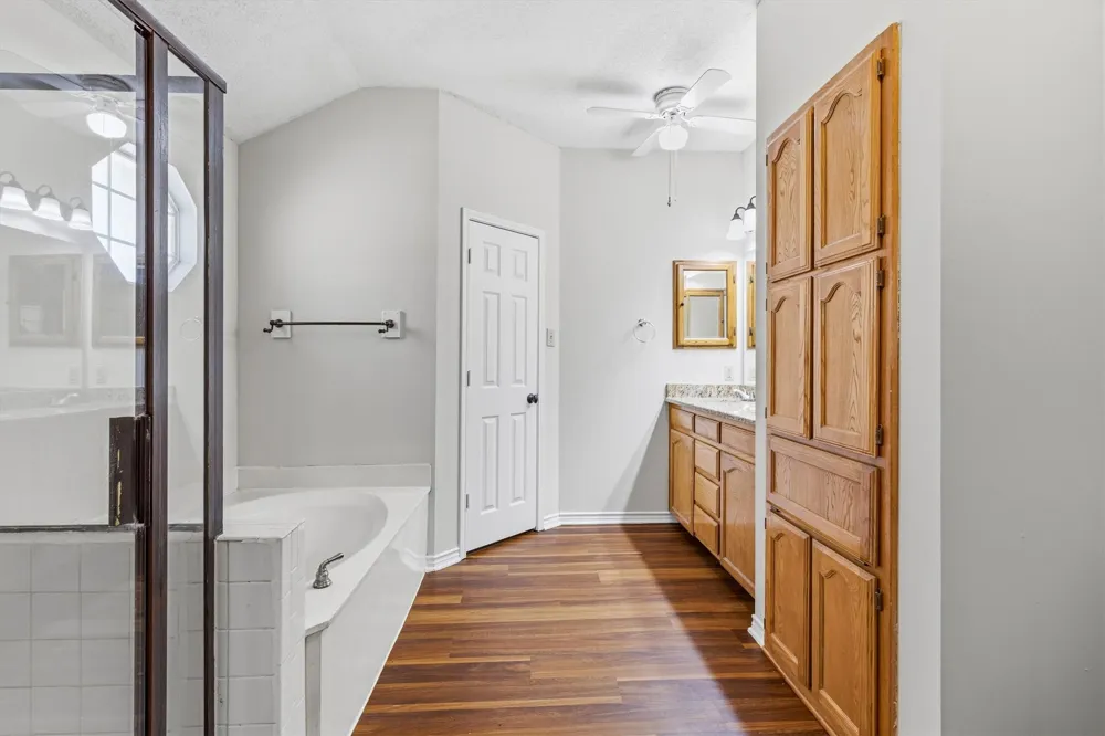 5106 Lee Hutson Lane Sachse, TX 75048