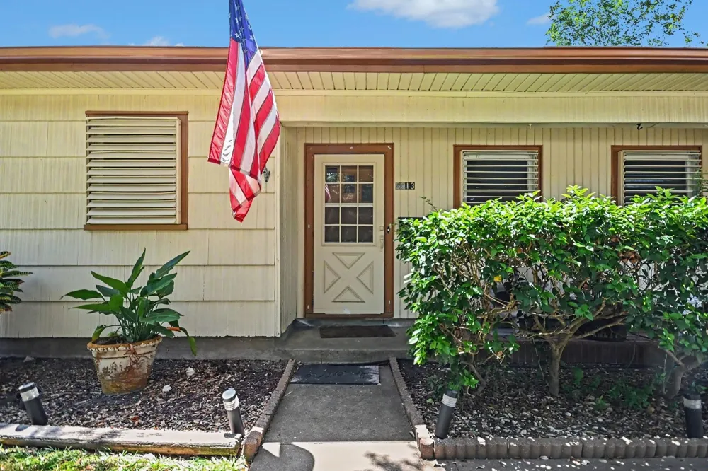 5013 Live Oak Drive Texas City, TX 77591