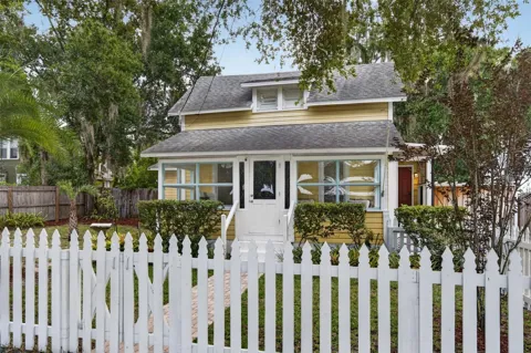 834 ALEXANDER STREET