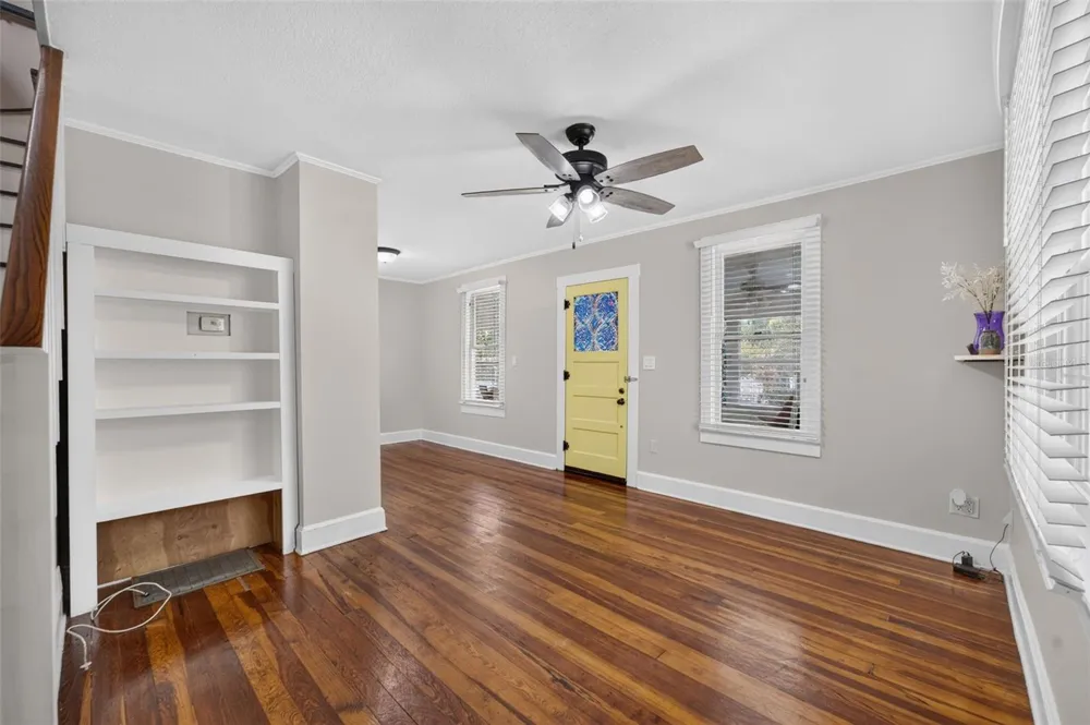 834 ALEXANDER STREET Mount Dora, FL 32757