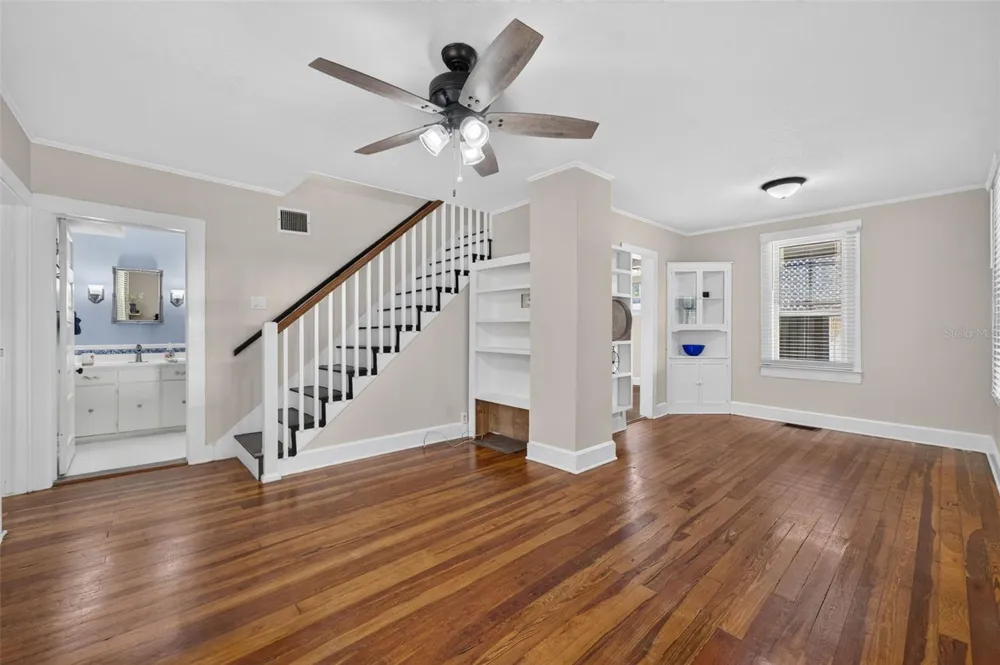 834 ALEXANDER STREET Mount Dora, FL 32757