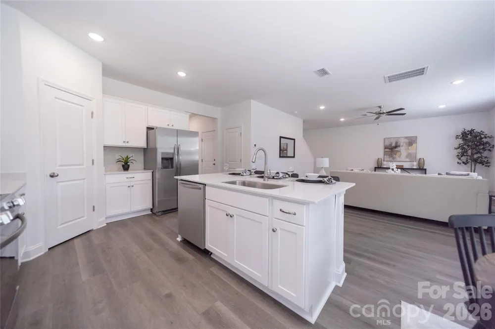 4986 Twin River Drive Denver, NC 28037