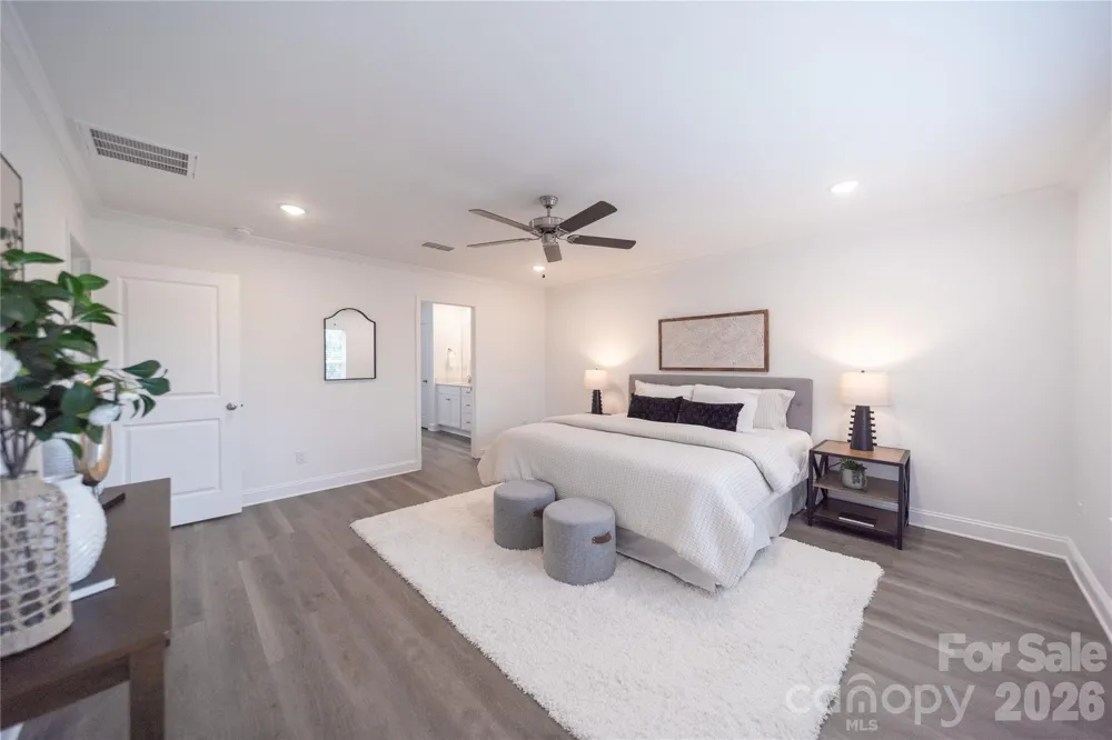 4986 Twin River Drive Denver, NC 28037
