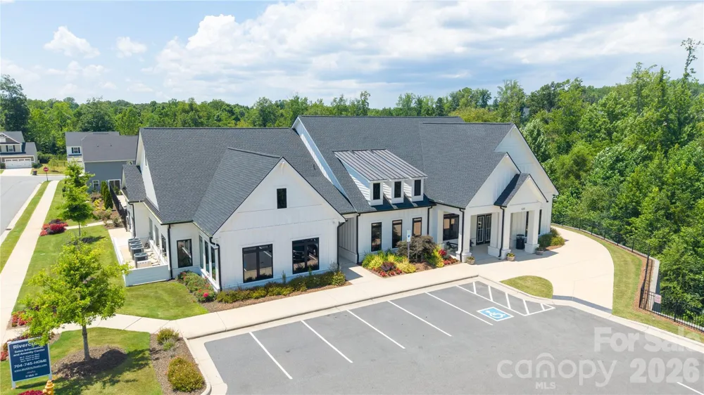 4986 Twin River Drive Denver, NC 28037