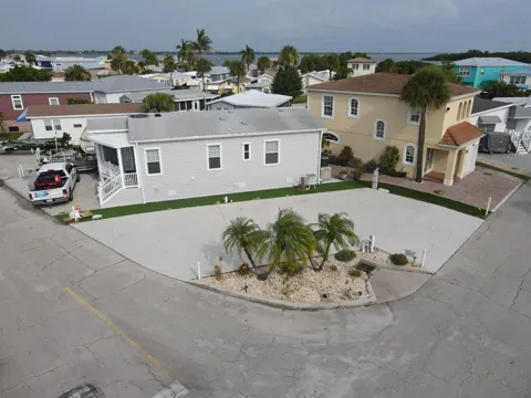 485 NETTLES BOULEVARD