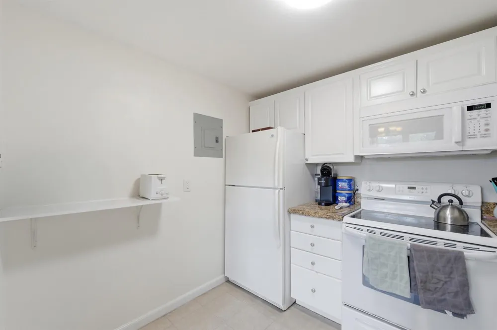 387 Flanders I Delray Beach, FL 33484