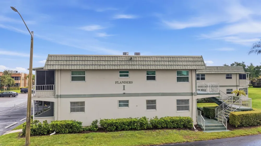387 Flanders I Delray Beach, FL 33484