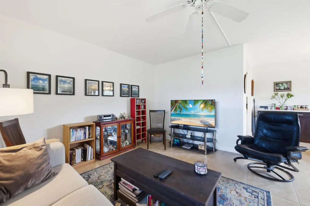 387 Flanders I Delray Beach, FL 33484
