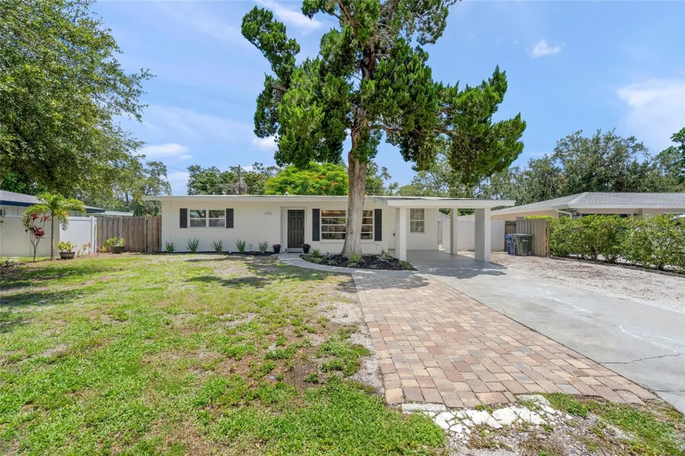 2722 INGOT PLACE Sarasota, FL 34235