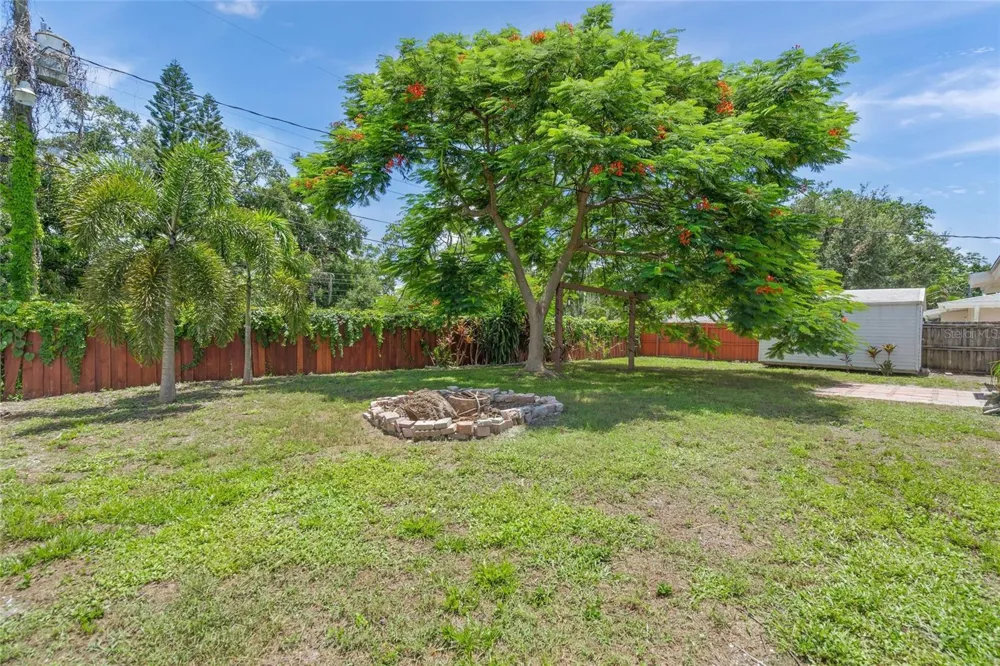 2722 INGOT PLACE Sarasota, FL 34235