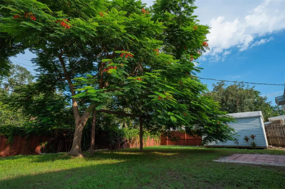 2722 INGOT PLACE Sarasota, FL 34235