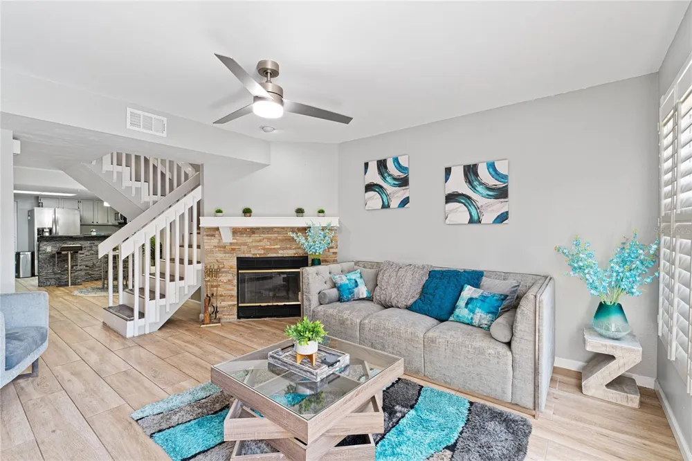 2304 FLETCHERS POINT CIRCLE Tampa, FL 33613