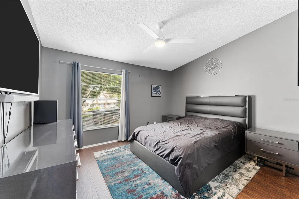 2304 FLETCHERS POINT CIRCLE Tampa, FL 33613
