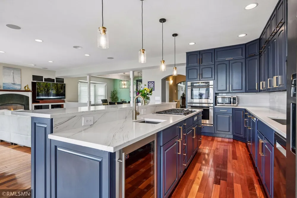 300 W Lake Street Waconia, MN 55387