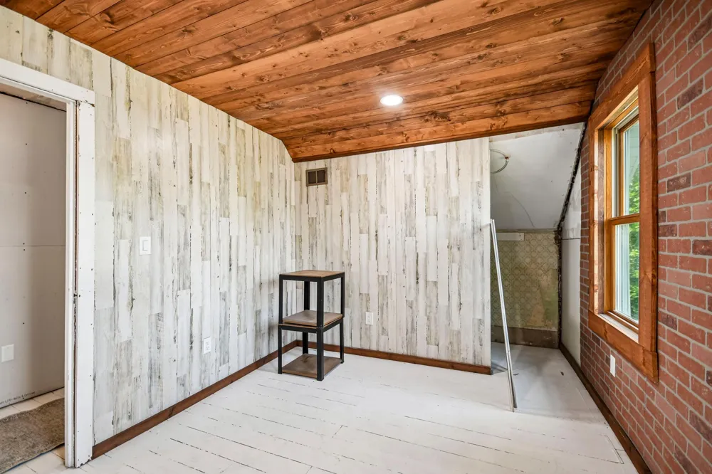 380 Mcgrann Street Green Isle, MN 55338